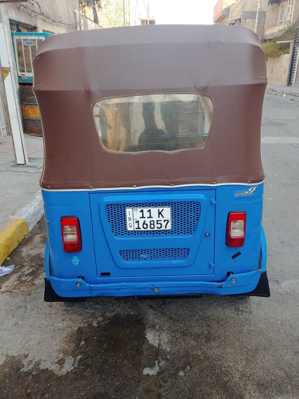 تكتك 23 شهر 11مكينة مبدل بس زنجيل ولكشر كدامك ***********
