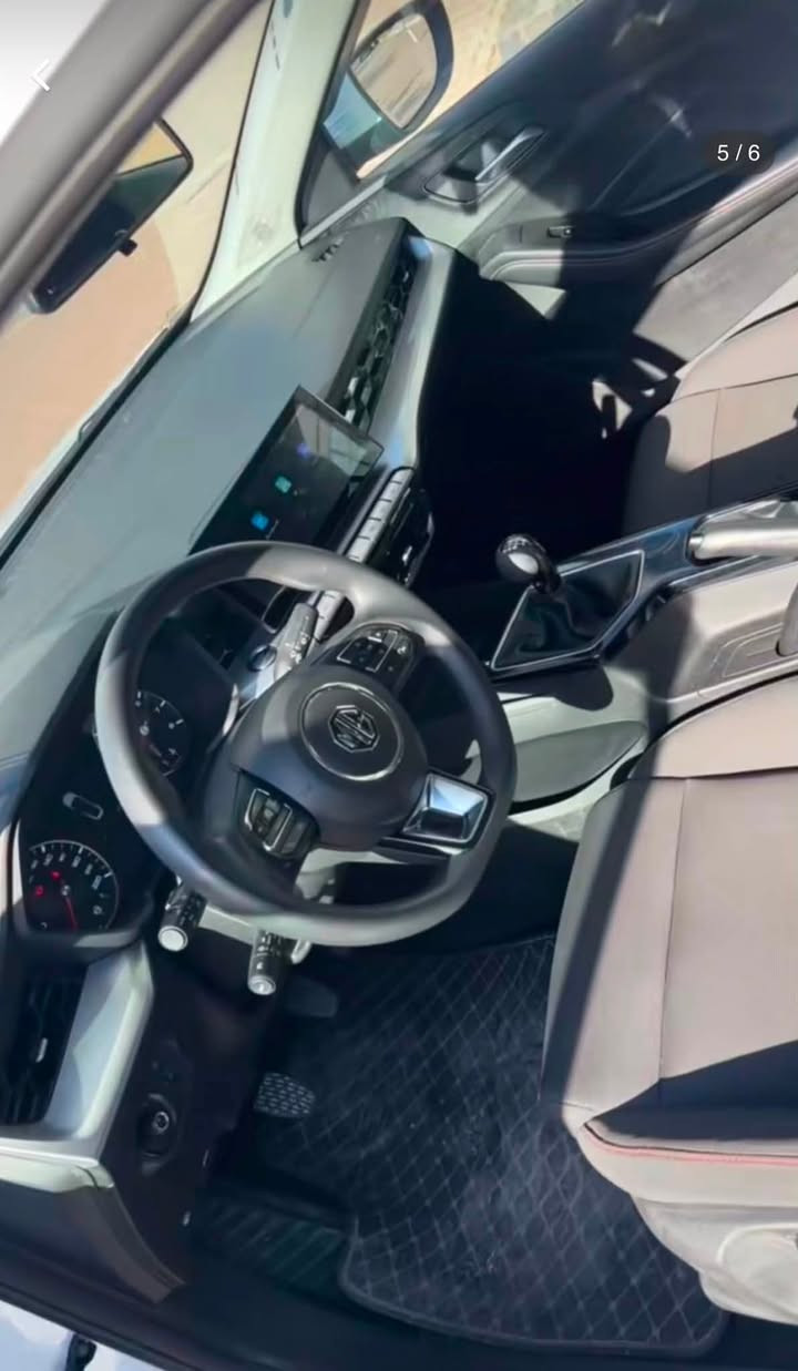 MG GT 2025
30.000 roshuwa 
Ger 3ady
Yak toz pdr haya 
96 
***********
