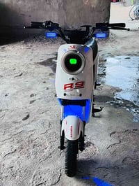 R9 • ٢٠٢٥ • بطاريات زينه