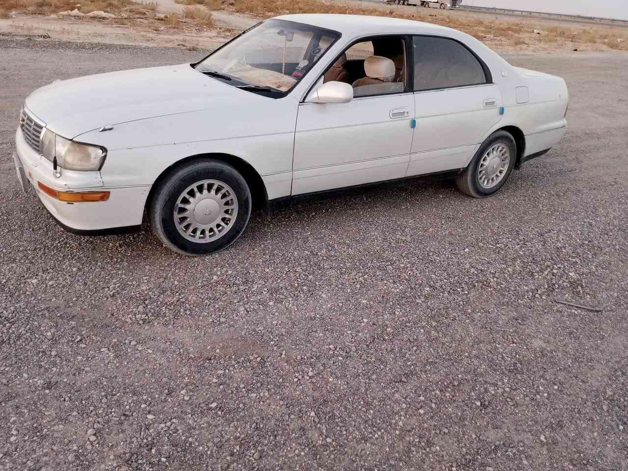 سياره بطه متصل اللبيع تيوتا كروان صالون الون ابيص لولؤي الموديل 1993 سنويته مجدده 2031  رقام مبدله نكليزي سياره بسمي لاتريد مداور ثاني يوم مكفوله من الكصه ونقل جثه مكفول المحرك ولكير ماعده الضربات البصيطه وتبريد مايشتقل  دواخل نضاف ولحداديه جديده الكرهبأيات كله شقاله جام ربع جهات يشتقل 
السعر 55 وبيه مجال الطيبين 

المكان البصره الزبير رقم تواصل تصل وبيك خير ودلل الشراي ‏‪***********‬‏
