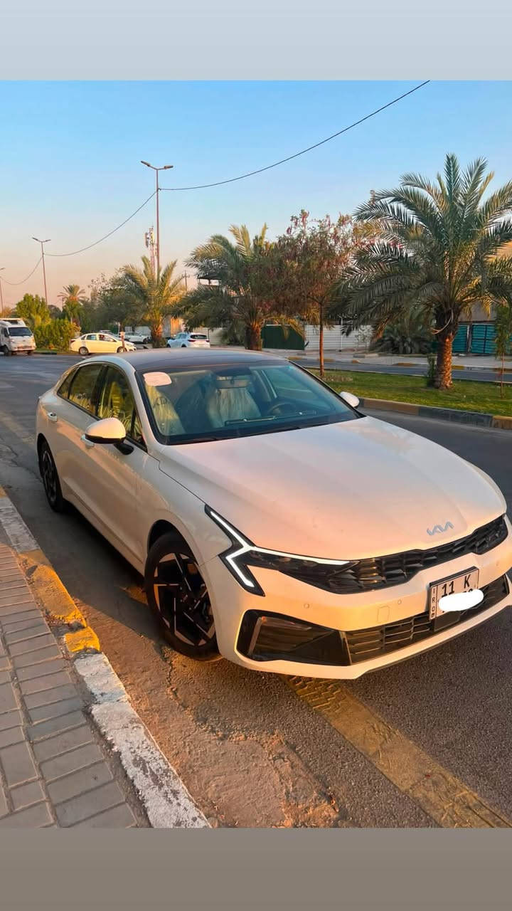 للبيع
KIA K5 2025 خليجي كفاله عامه
فول مواصفات
بانورما
بصمة ابواب 
بصمة تشغيل
تشغيل عن بعد
اشاير بلمري
كشنات جلد
كشنات كهرباء
3وضعيات قياده
حساسات اماميه خلفيه
شاشة كبيره
اوتو هولد
كاربلي
وباقي مواصفات معروفه 
رقم بغداد الجديد
مكاني بغداد حي جهاد
***********
