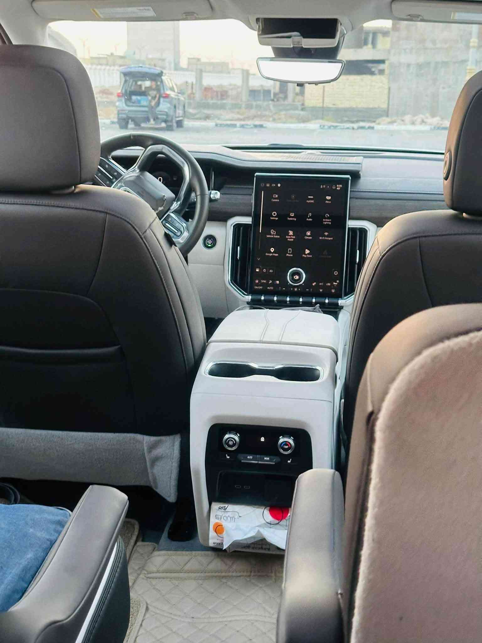 سيارة ZN رقم [12]
    GMC Acadia Denali | للبيع

الموديل: 2025
Acadia Denali :الفئة
الممشي: 17,000 ميل
الضرر: أمامي - دعامية
السعر: 36,000 دولار 
ما رقم صاحب السيارة:
  *********** 
تنويه:
نقتصر مسؤولية ZN AUTO على نشر الإعلان فقط، ولا تتحمل مسؤولية صحة المعلومات أو أي اتفاق يتم بين البائع والمشتري.
لمن يرغب بعرض سيارته للبيع أو تصويرها باحترافية،
تواصل مع ZN AUTO عبر الرسائل.
