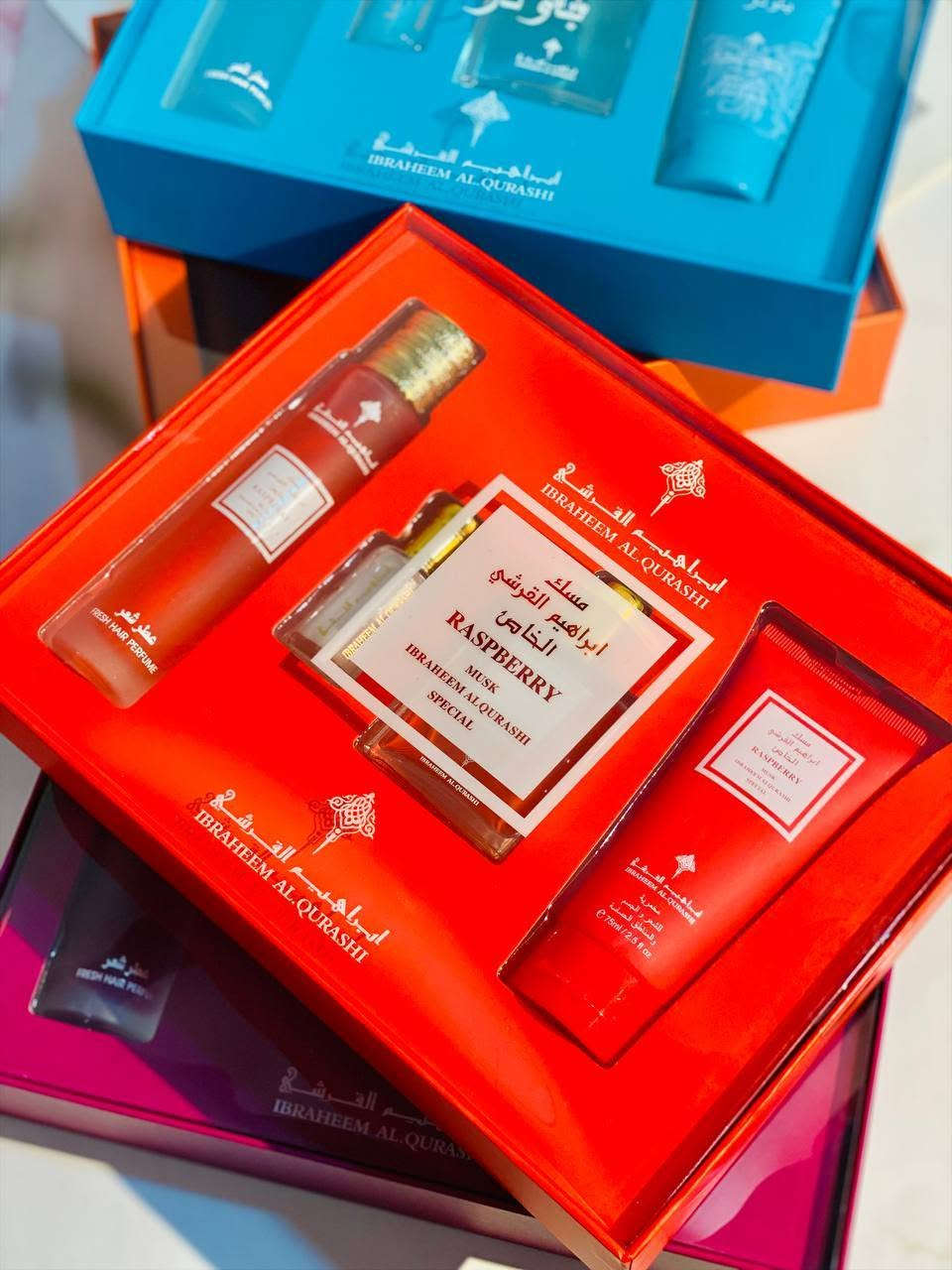 ✨ عالم من الفخامة والتميز ينتظرك مع مجموعات "إبراهيم القرشي" الحصرية! ✨
لأن عطرِك هو هويتك، جمعنا لكِ التميز والنعومة في بوكسات متكاملة تعتني بجمالك من الشعر وحتى الجسم 
❤️
🎁 كل مجموعة تحتوي على (عطر، عطر شعر، تولة مسك/زيت عطري، ومخمرية للجسم والشعر) لتمنحك ثباتاً يدوم طوال اليوم
🛍️ دللي نفسك أو أهدي من تحبين فخامة تليق بهم
#الحجزوالاستفسارخاص
#وتساب.  ***********
