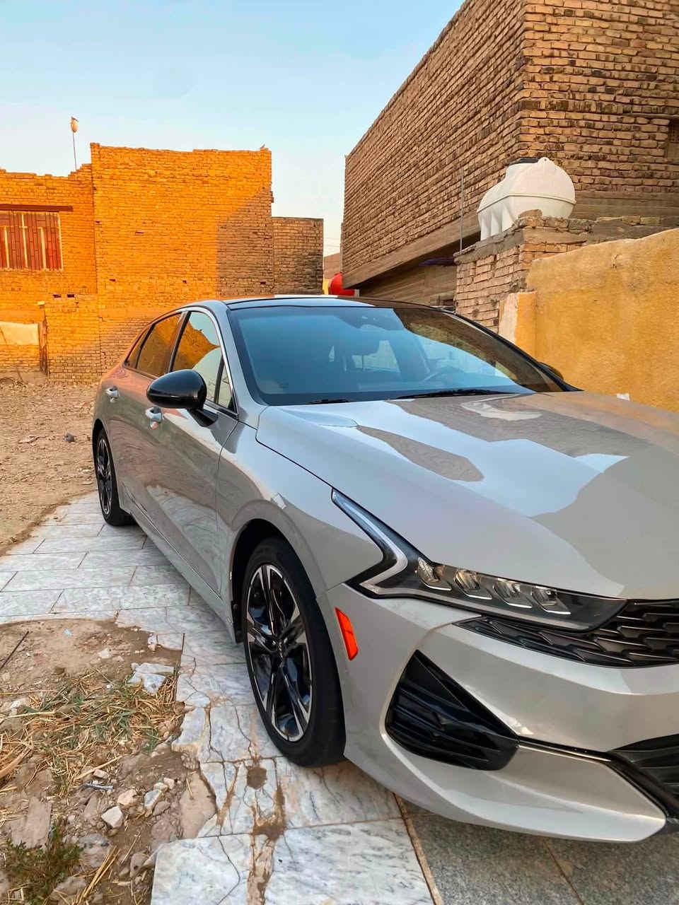 السلام عليكم
كي فايف 2021  جيتي لاين  السونار موجود بلصور للعلم السيارة تصليح وقطع غيار كله اصلي  تعمير درجه أولى 
 اعلى مواصفات 
حادثة  موضوح بالمنشور قطعتين فقط وبيه بارد باب خلقيه 
سستم إرباك  (((((((( معوقين بابل بعدله سنتين )))))))
مكينة١٦٠٠ تيربو كير 8 نمر
ماشية٥٩ الف كيلو  جديدة لوك

مواصفاته

داخل جلد اسود
كشن الامامية كهرباء وختم gt بالكشنات
رادار امامي جانبي خلفي
حساسات امامية خلفية
كشنات تدفئة تبريد
ستيرن هيتر
مثبت سرعة
قيادة ذاتية
بانوراما
تحديد مسار
نقطة عمياء
بصمة
شاشة حجم كبير
هندبريك دكمة
وضعيات قيادة نورمال سبورت سبورت بلاس كومفرت
كرسي السائق خزن ميموري
سيستم سماعات 12 Boss سماعة ودمام
باك لايت ليد مسطرة
تبريد قطعتين
ستيرن تدفئة
تشغيل عن بعد
صندوق ذكي
تبريد منفصل مناخين
مري شفط
ستيرن حرف D ختم Gt
تحكم ستيرن فول
شغلات بالستيرن
ليد داخلي بالدشبول 

السعر ١٣٥  وبيهه مجال قليل جدا
رقم الهاتف
***********
