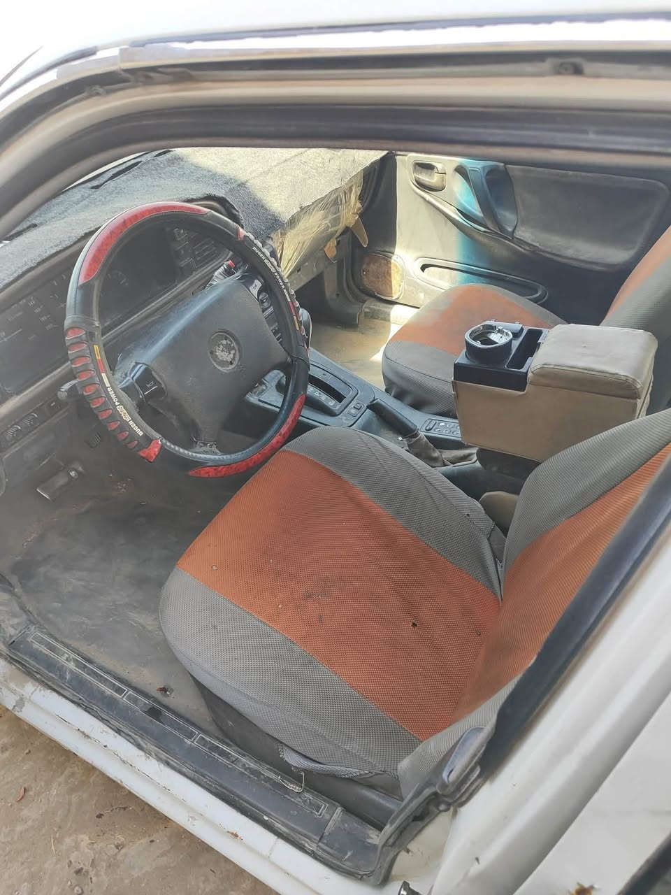 السلام عليكم ورحمة الله وبركاته
دايو برنس موديل 95 رقم بغداد الجديد بأاسمي السياره متروكه بس شغاله كلشي مابيها كير ومكينه ممتاز وتخم تاير جديد وباقي السياره شوف العين بالصور العنوان بابل الاسكندريه السعر 19 وبيها مجال قليل *********** / ***********
