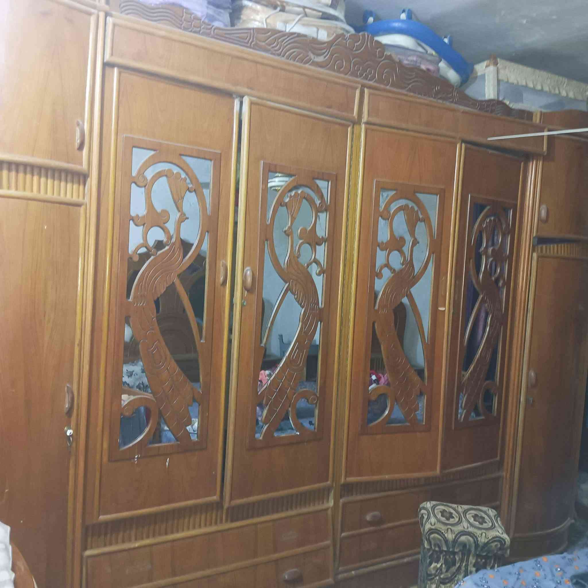 غرفه للبيع تسكام درجه اولى ملاحضات بيهه بسيطه سعر 900وبيه مجال بسيط هذه رقم صاحبه  ***********  وبي وتساب
