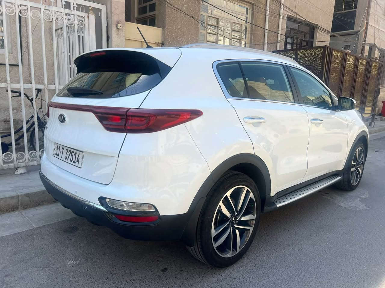 سبورتج 21 خليجي
كفاله عامه
رقم بغداد باسمي
ضمان الشركه الدوليه
ماشيه 60
بغداد /الكرخ
هـ/***********
