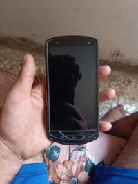 موبايل كواسيره 35 مدرع ذاكره 16 عشوائيه 2 مدخل رام وخط جهاز شغال واصدا...