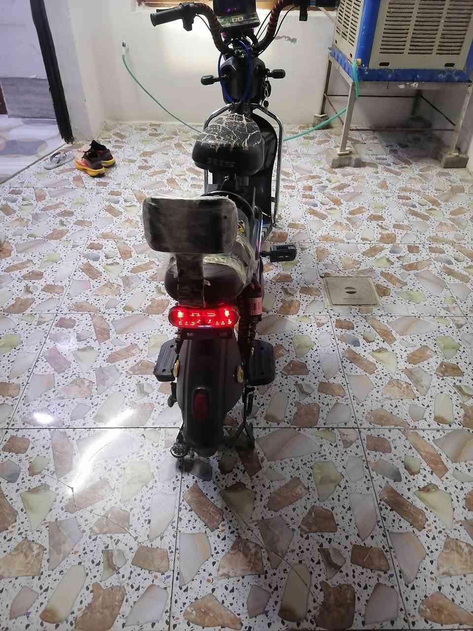 بايسكل شحن نضيف بطاريه نضيف
سعر 175
كركوك حي عسكري
***********
