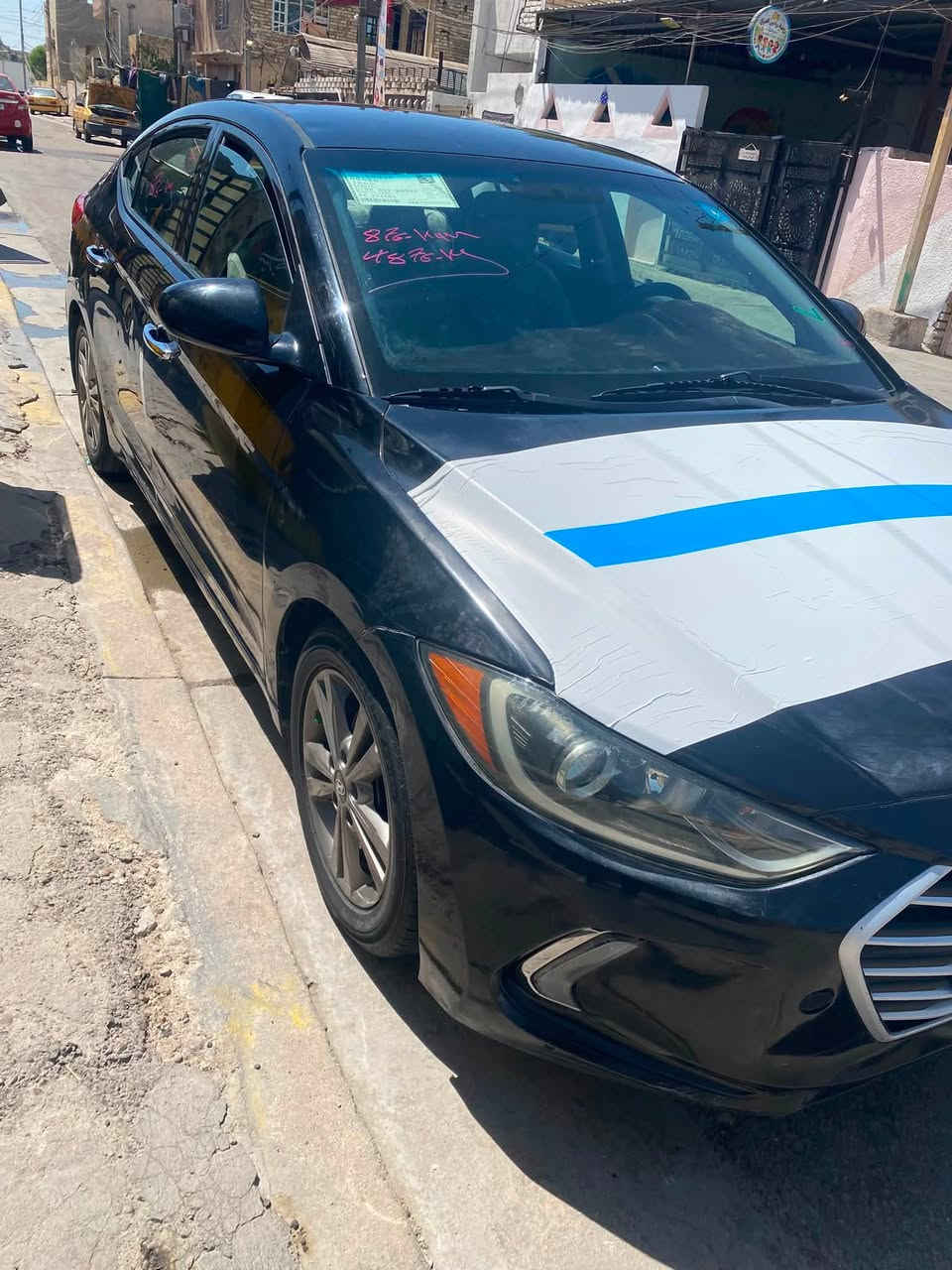 السلام عليكم

النترا ٢٠١٧

أمريكي 

مكينه ٢٠٠٠

فول من  عده الفتحه 

حادثها موجود بالصور 

الجاملغ الامامي والبنيد 

بالعراق جاملغ خلفي 

مكفوله من الكص 

كير مكينه تبريد 

تخم تاير باتري جديد 

رقم جديد ابسمي. هزه جديده 

مكاني بغداد حي العامل 

السعر 94 $

*********** واتساب 

***********
