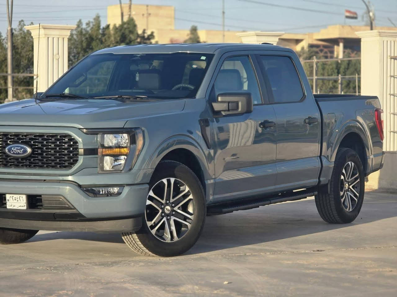 فورد F150موديل 2023محرك 6سلندر2700رقم بغداد تقرير غرق بسيط شرط الفحص لون بحري مميز السعر260تلفون ***********
