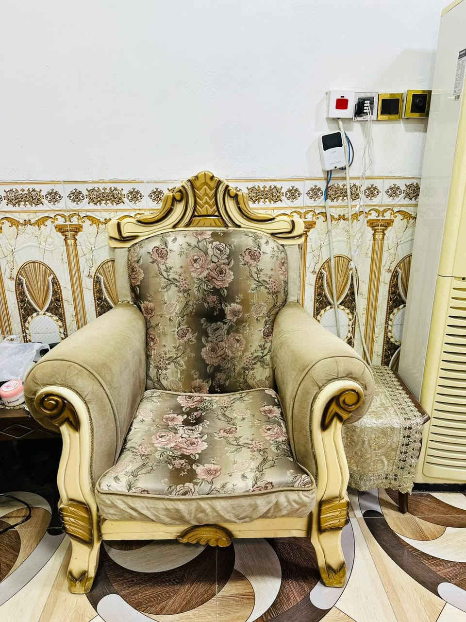 قنفات • ٢ كبار • ٤ زغار