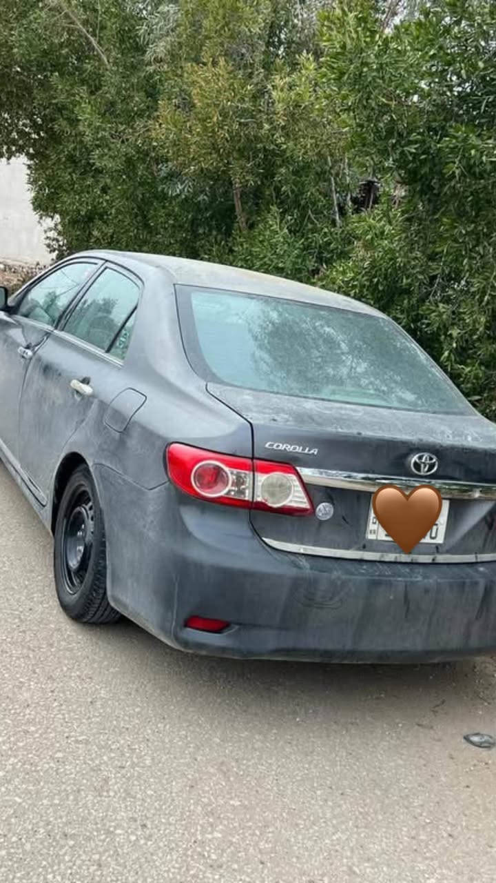 السلام عليكم 
كورلا ٢٠١٢ وارد كندي 
رقم سلمانيه بأسمي شخصياً تحويل مباشر رقم دولي
سنوية جديده هزة جديدة 
ماشيه 200 الف mi وقابل للزياده 
السياره مسويلها ادامه كامله مكمله 
باتري جديد راديترات جدد 
منظومة تبريد جديده 
تخم تاير 
حادثها جاملغ وباب السائق
 وشبر بالبنيد صبغ 

السعر ١٠٣ وبيها مجال
مكاني الحله
***********
