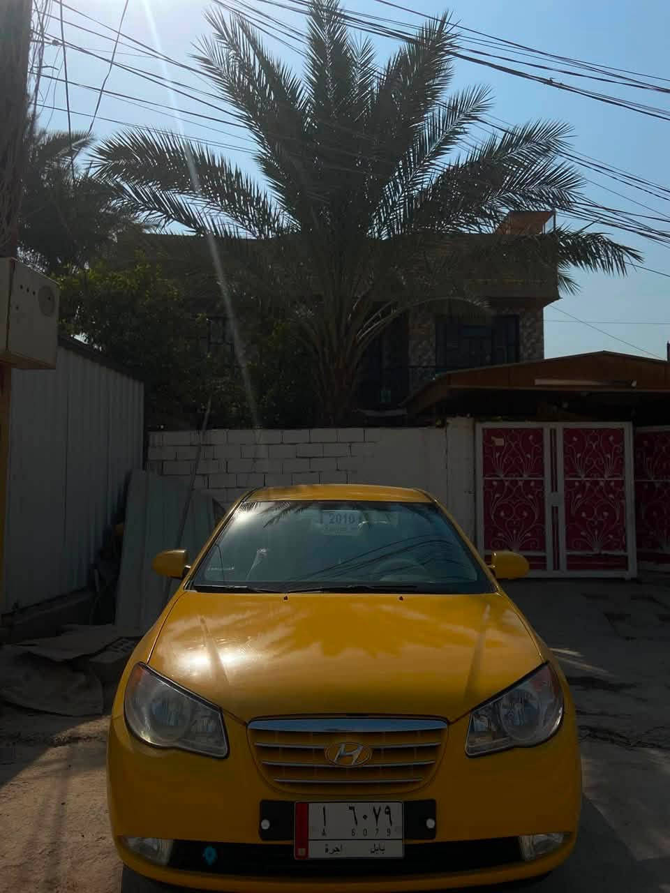السلام عليكم 
النترا 2010 امريكي السيارة مال شغل شوفتها ونصبتها احلى من الصور بهواي كير مكينه خير من الله تبريدها بهذا الموسم وكف الكمبريسر فقط لان تجاري راديتر وفريز مكفول السيارة حلوة وناعمة ومال خبزه حداديه كلها جديدة ماتصرف عليها ربع دينار عدا الكمبريسر حادثها بنيد مصلح من امريكا وبالعراق صارت دحجة جاملغ الخلفي حك شبرين يعني ربع الجاملغ بارد بدون دواخل وصورة الحادث موجودة كلش بسيط السيارة معروضة بـ 92 وبيها مجال للشراي ان شاء اللة مكانها بابل
رقم تلفون ***********
