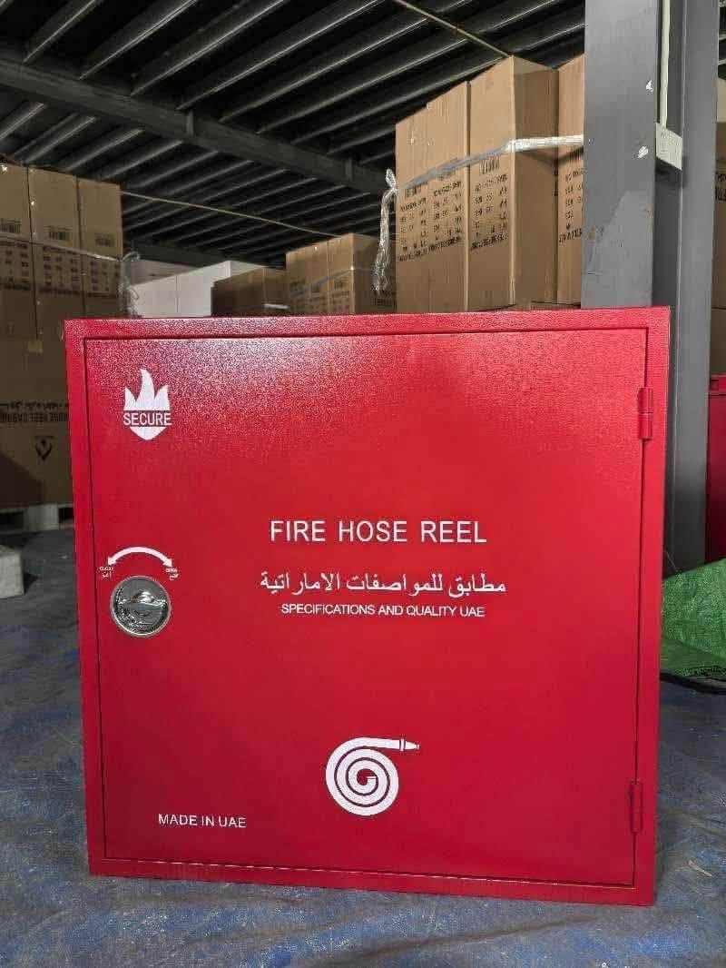 وصلتنا مطافئ حريق بكافة الاحجام والموديلات ايضا تتوفر ورشة صيانة مختصه في صيانة مطافئ الحريق علمآ اسعارنا تنافسية وضمان بعد التجهيز والعمل
📍الانبار - الرمادي شارع 40
📞 ***********
📞 ***********
