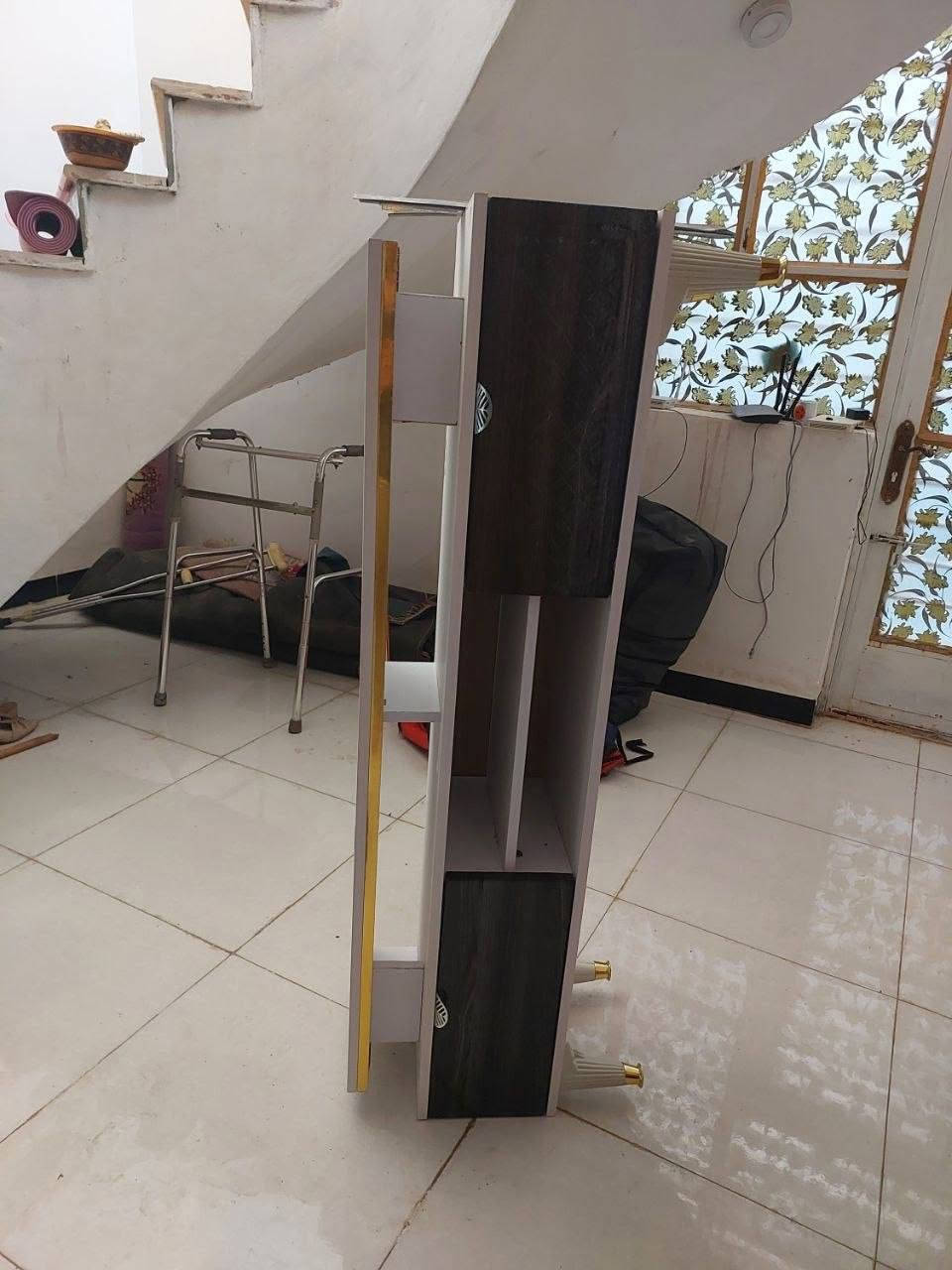 جزامة اصلية • ميز تلفزيون • مراوح ٣