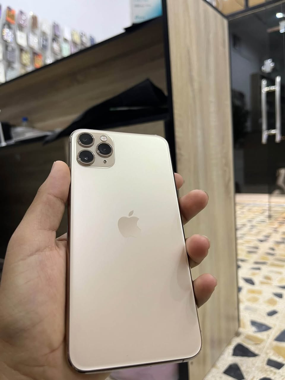 آيفون ١٣ • ١٢٨ • بطارية ٩٤٪