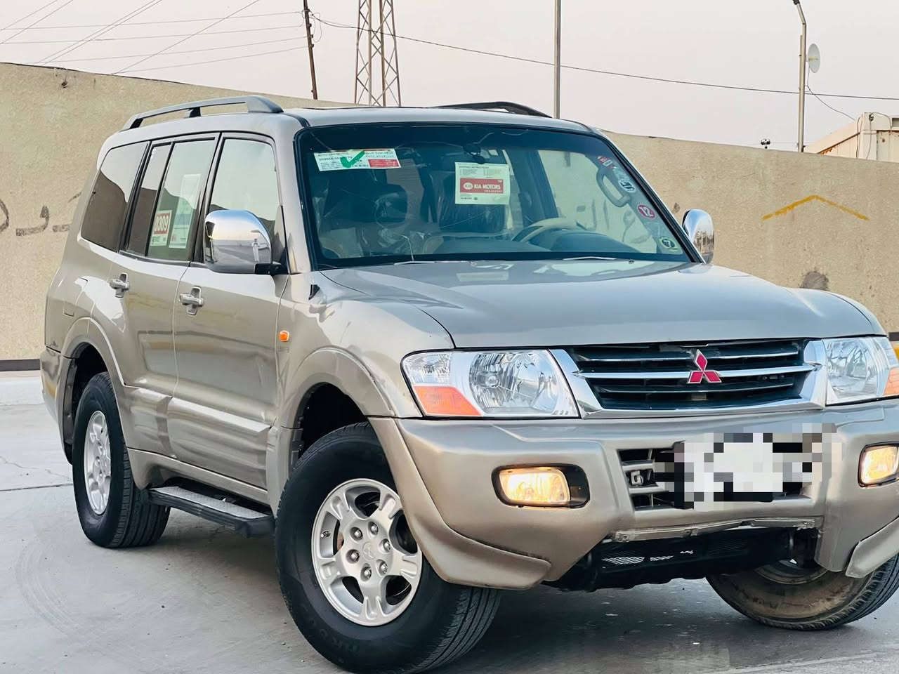 السلام عليكم للبيع باجيرو موديل 2002 رقم بغداد الانكليزي سنويه مجدده 2030 بأسمي مكفوله من الكصه والنقل والضربه والعيب شرعي مكينه وكير محور في فيتي جدد حداده طخم تاير ويلكب جدد تبريد شغال سياره جاهزه وجديده السعر ٦٧ ورقه قفل 🔒 الاستفسار الرقم *********** مكان السياره البصره تقاطع الشعيبه البصرة, العراق
