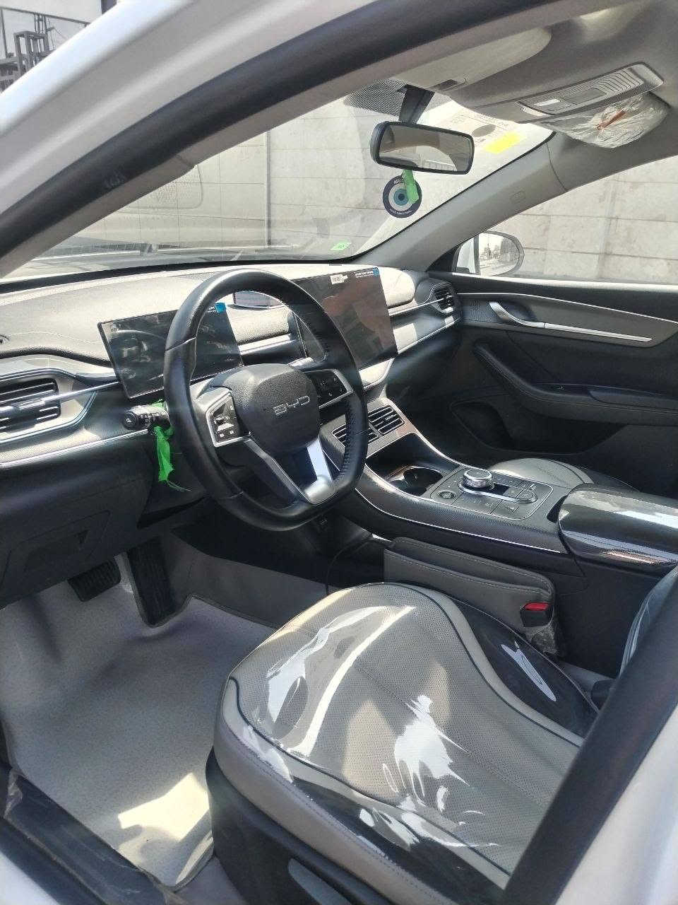 🚘🔥 للبيع: BYD DESTROYER 05 موديل 2025 🔥🚘

💎 نظافة الزيرو ومكفولة كفالة عامة! 💎

إذا تدور على سيارة تجمع بين الأناقة، الحداثة، الراحة والاقتصادية، فهاي فرصتك حتى تحصل على سيارة تستاهل!😍❤️

سيارة BYD 

✨ تفاصيل السيارة:

🔹 الموديل: 2025 🔹 الممشى: 38,000 كم 🔹 الكفالة: مكفولة كفالة عامة ✅ 🔹 الحالة: نظافة الزيرو 💎 🔹 الرقم: شمالي – أربيل 🔹 الملكية: الرقم باسمي مباشرةً ✅

💰 السعر: عند السوم، وللجادين مجال بالتفاوض المعقول 🤝

📸 المعاينة خير برهان، واللي يشوف السيارة يعرف قيمتها!

📞 للتواصل والاستفسار: ***********
مكاني بغداد 

📩 الاتصال أو المراسلة للجادين بالشراء فقط.

❤️🚗 البيع للجاد، والله يرزق الجميع.

BYD DESTROYER 05 | موديل 2025 🔥 أناقة • نظافة • كفالة عامة • رقم شمالي 🔥
