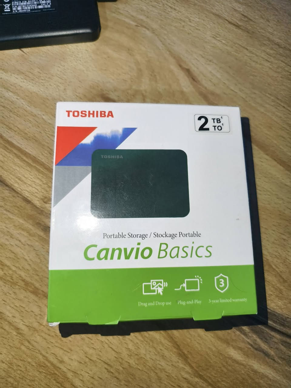 هارد توشيبا (Toshiba) اصلي للبيع
هارد توشيبا اصلي بحجم ٢ تيرا 
الهارد نظافة ١٠٠٪ 
كامل مع الواير الاصلي مالتة 
تجي تفحص وتتاكد بنفسك 
السعر ٩٠ الف 
المكان ببابل المسيب 
راسل واتساب على هذا الرقم ***********

