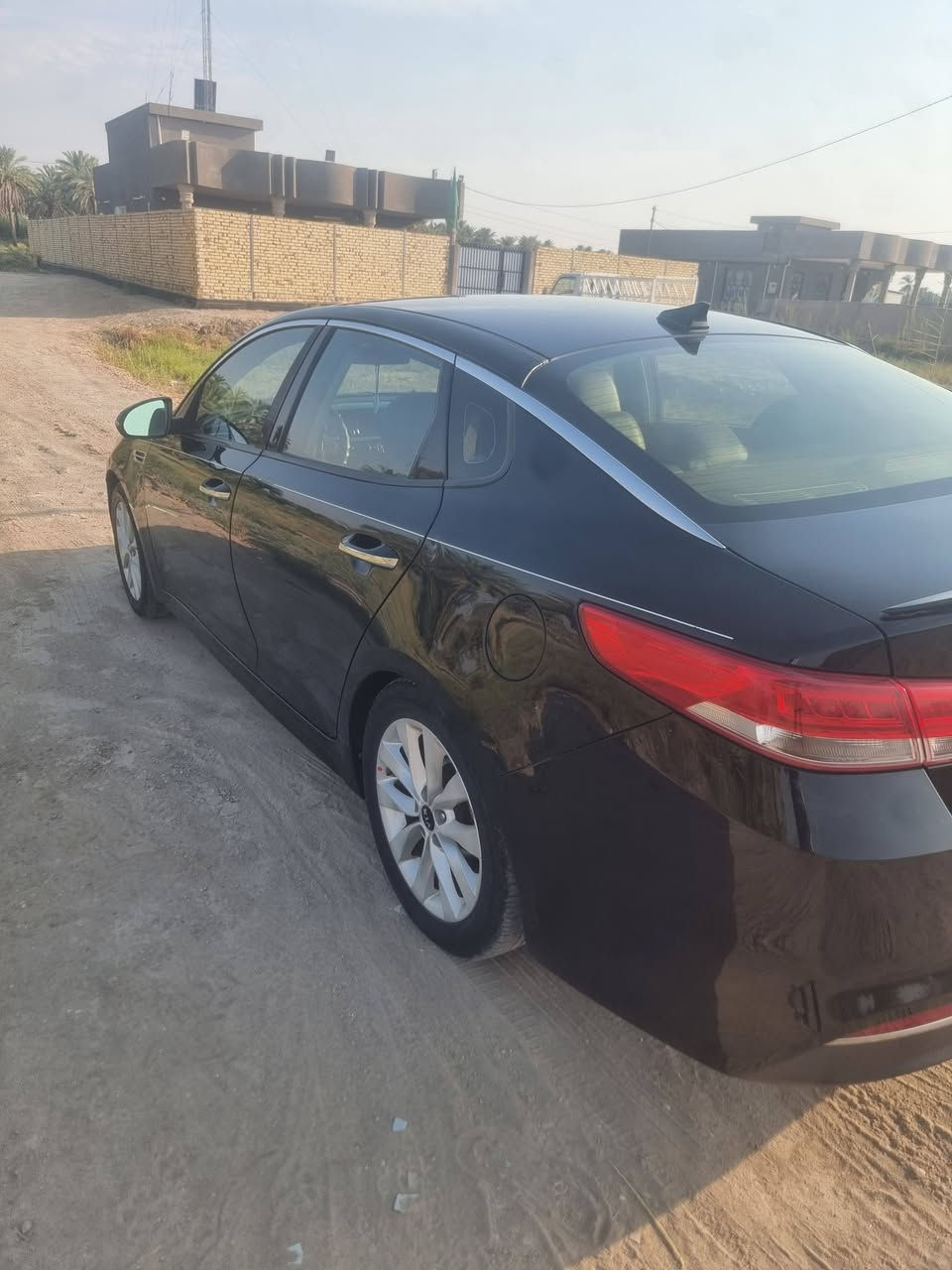 السلام عليكم  اوبتيما وارد امريكي ٢٠١٦ مواصفاتها EX  بصمه تبريد قطعتين  وبعد مواصفات حادثها بنيد مصبوغ نفسه رقم اربيل مكانه  الديوانيه 
السعر ١٢٨ بيع او مراوس  للتواصل  *********** اوعلى الفيس موجود
