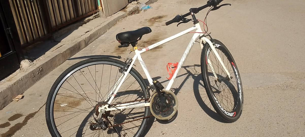 سلام عليكم شلونكم شباب الوحش C700 للبيع باسكل جدا نضيف ماناقصه شي شوفت عينك بل صور اي استفسار ***********مكان بغداد الدوره شارع 60 السعر 130 وبي مجال بسيط وسعره مناسب جدا روحو شوفو الاسعار مالتهن غاليات
