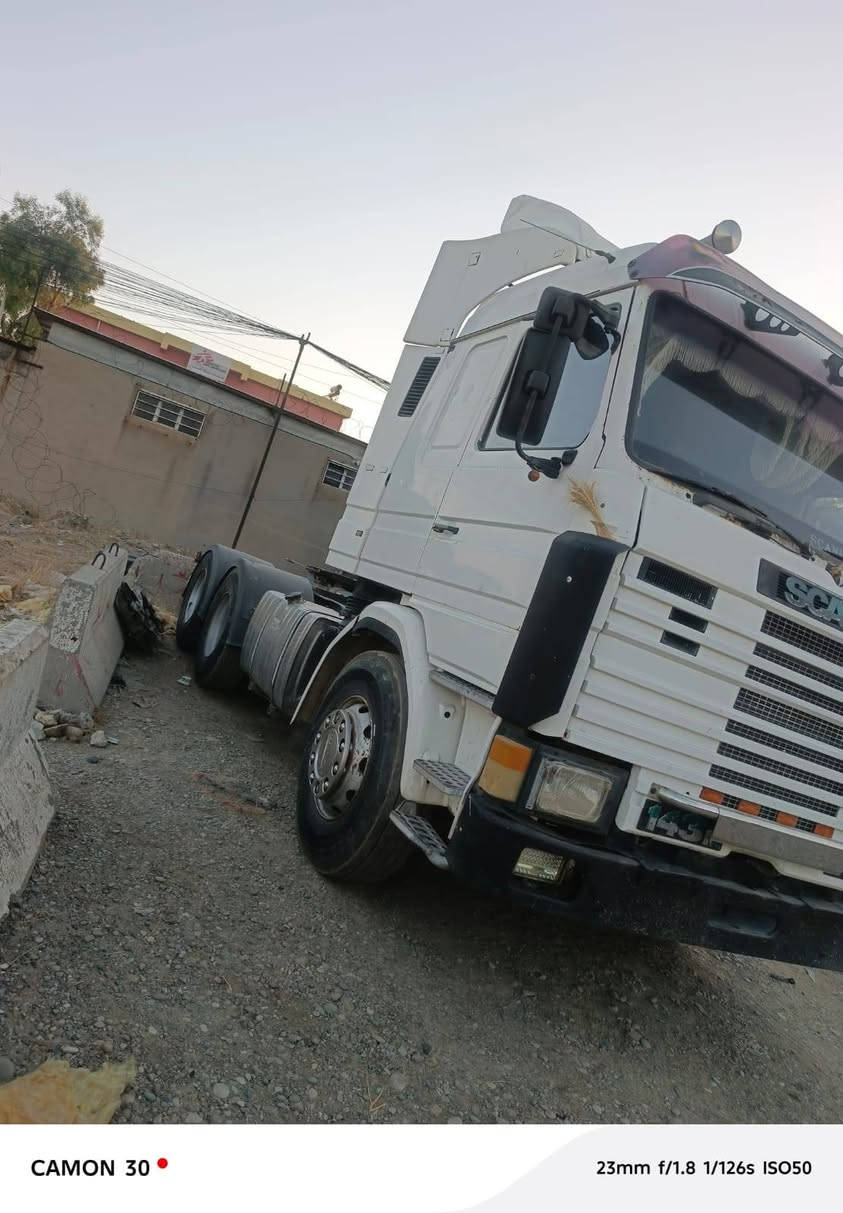 السلام عليكم 
سكانيا للبيع 143 بم كهرب مكينا ستندر شرط بيها اثر بخار  بس خانه وحده مبدله استندر قطره صبغ ما بيها سنويه الى 28شرط التحويل رقم صلاحدين مثبته 3محاور 
بسمي 
السعر 195
***********
الخاص مغلق
