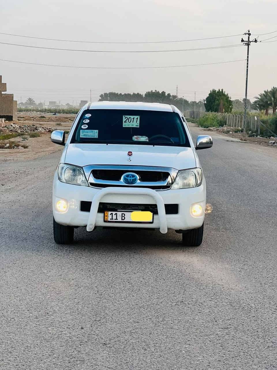 هايلوكس • ٢٠١١ • رقم بغداد