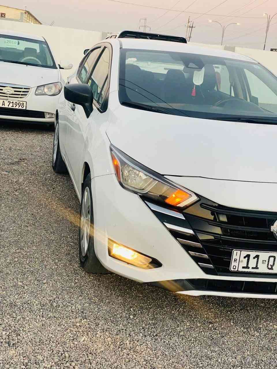 نيسان فيرسا ٢٠٢٣ للبيع السياره ماشيه ٣٩ ضرر بنيد فقط السعر ١٢٠ وبيها مجال رقم بغداد جديد سنويه لل٢٠٣٠ هزه جديده السياره جاهزه للتحويل للاستفسار الاتصال على الرقم *********** او ***********
