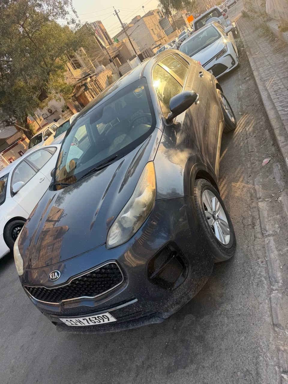 السلام عليكم كيا سبورتج موديل 2019 وارد امريكي حادثها باب الصندوك بدون دواخل وبدون ايرباك سياره جديده جاهزه مواصفات عاديه 
اي نقص مابيها عنواني الامين سعرها ب140 ورقه وبيها مجال
بجم كبس
بيها بالجاملغ الايمن الامامي بارد بسيط
*********** بغداد, العراق
