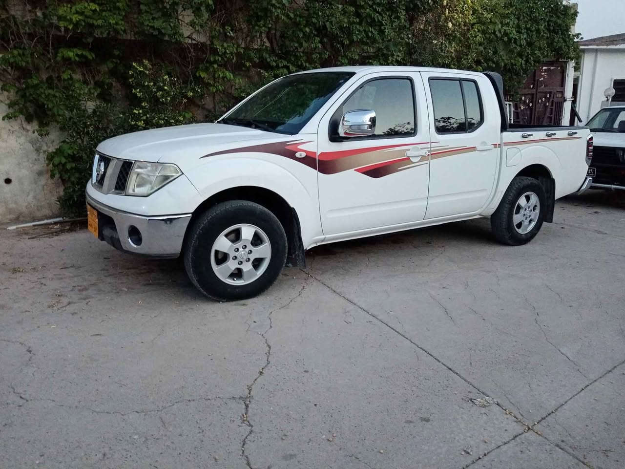ناڤارا • غاز • ٢٠١٢