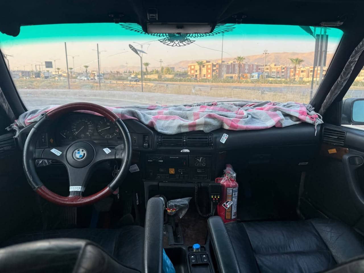 سەرەتا بەناوی خوای گەورە💛
بیئێم ١٩٩٠ کامل کراوە بە ٩٥ کامل کامل تەئمیر کراوەتەوە ئارم پلاستیک هەولێر بەشەرتی  و ئوەلیاتو موسوبراوە 

٥٢٨ مەکینە سەقەر ئۆتۆماتیک تەبرید بەشەرتی ئەوەی هەلم بکا ویلی بیلادی کرۆم .سلاید جام کارەبا ناو فۆرمیکا دەبڵ چەکمەجە کوشن بیلاد لۆک مانگێکە کورە کراوە قرچیێکی بەسیتی پشتی هەیە شایەنی بەس نیە هەموو گیانی بەشەرت تا بلێی ماشەلا مەزبوتە  تازە سێرڤزی بۆ کراوە گێرو مەکینەو ئەکسلی بەشەرت 

سعری 45 گەڵاو مەعامەلەیەکی برایانە رەقەم سلێمانیش هەیە بە 45 برۆ بیکرە بەلام فەرقی هەیە .

*********** لە سلێمانیم ئەدمین❤️
