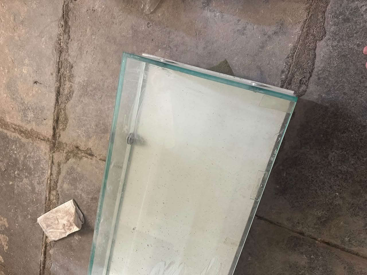 جديد • عليه تراب