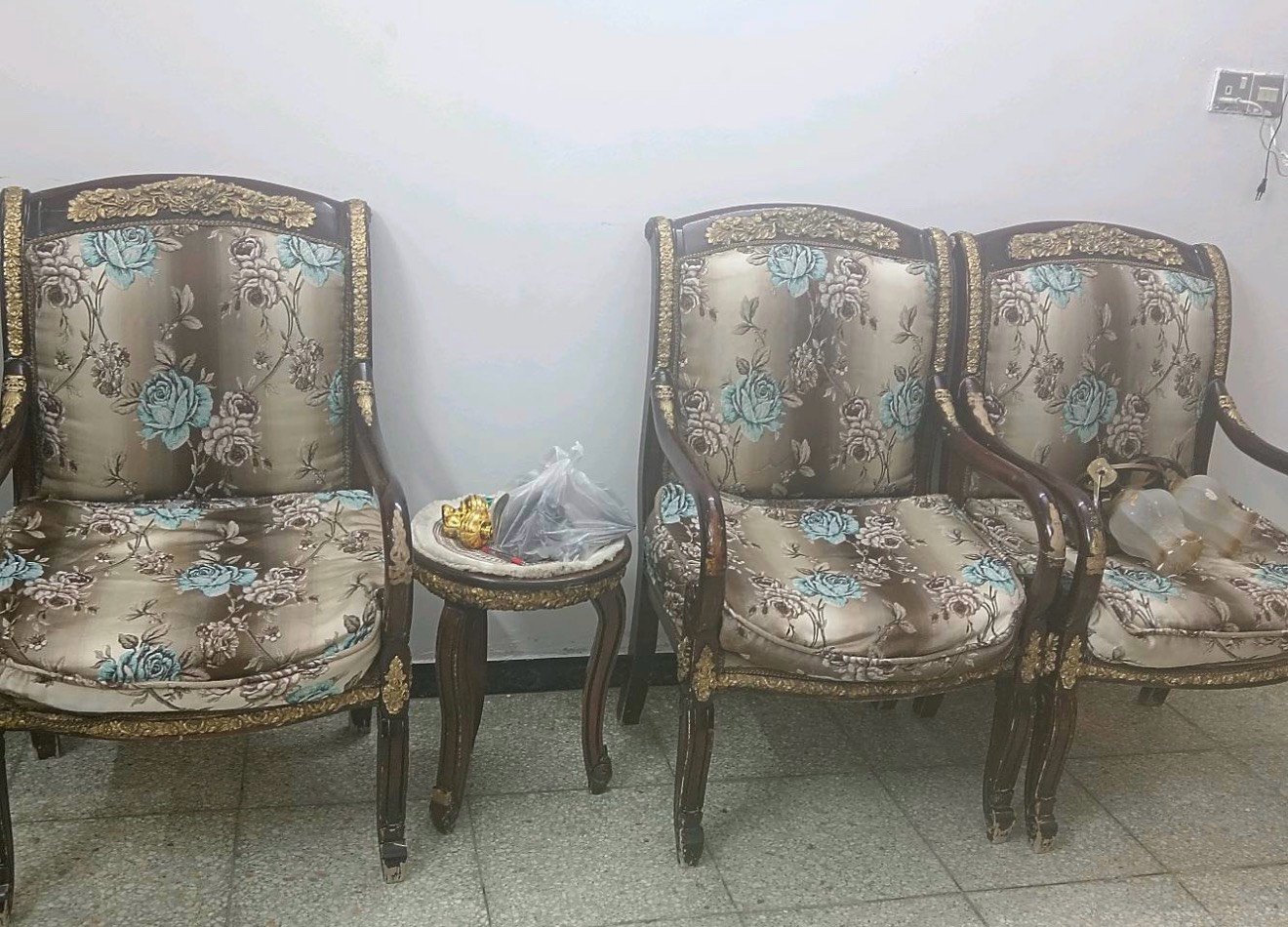 قنفات للبيع