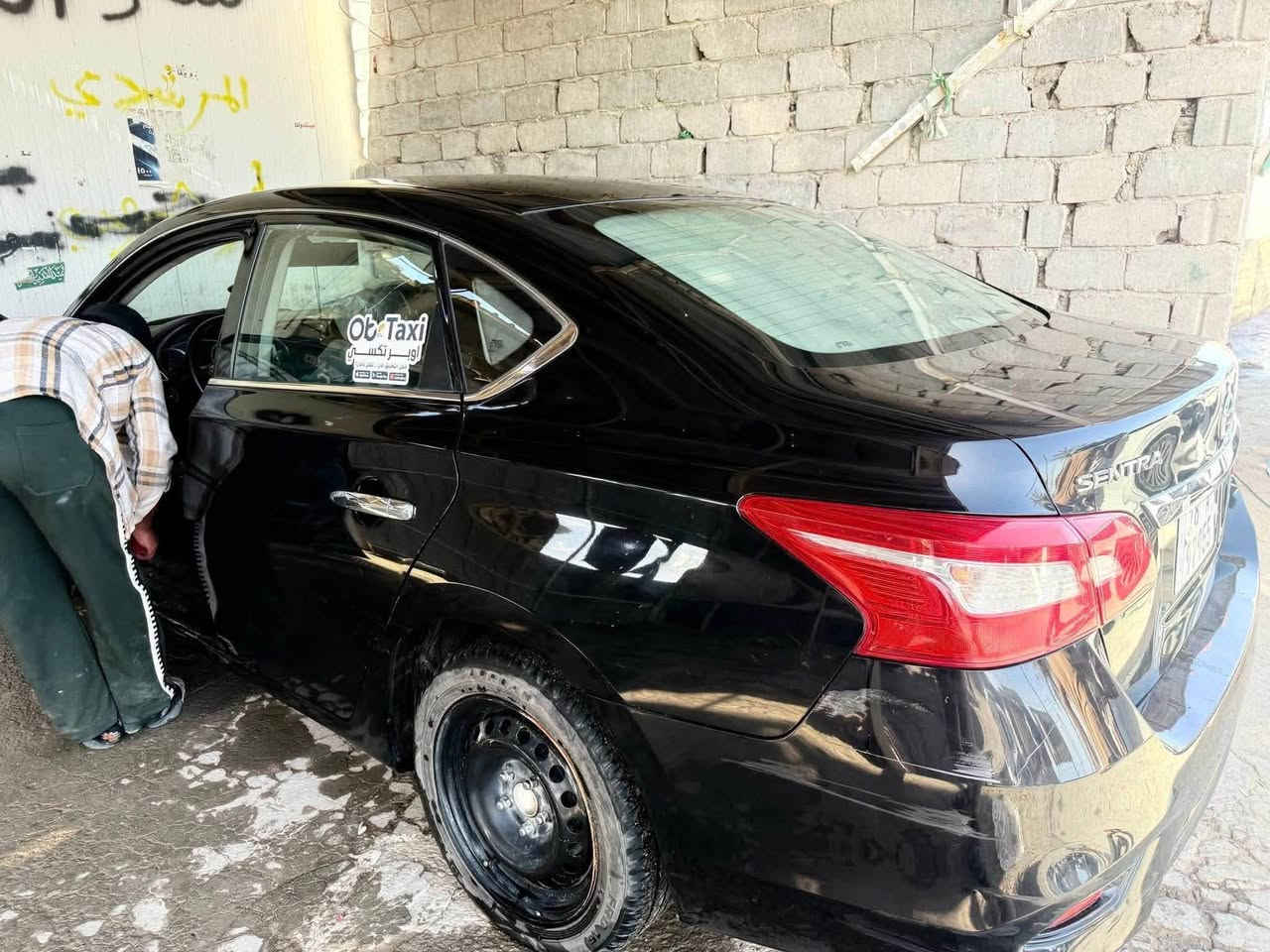 السلام عليكم ورحمة الله وبركاته 
بسبب الوعود الكاذبة والكسران بحاجات العالم 

عندي نيسان سنترا للبيع موديل 2018 وارد امريكي 
سياره مرتبة و حلوه نضيفة تفيد للدوام 
تبريدها شغال ثلج 
محركها 1800
ماشية تقريباً 160k

بيها قطعتين
جاملغ بارد 
ربع الباب مصبوغ 
البنيد مبدل 

صارلها فتره قصيره عندي بدلتلها كير و محرك فقط 

السعر 85 و بيها مجال للشراي فقط و المو شراي لا يتصل . كلشي واضح بالصور و بالشرح

التواصل واتساب او اتصال 
***********
#سيارة
#بيع
