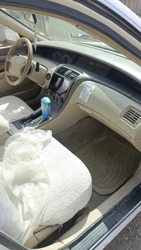 افالون ٢٠٠١ • بنزين • كركوك