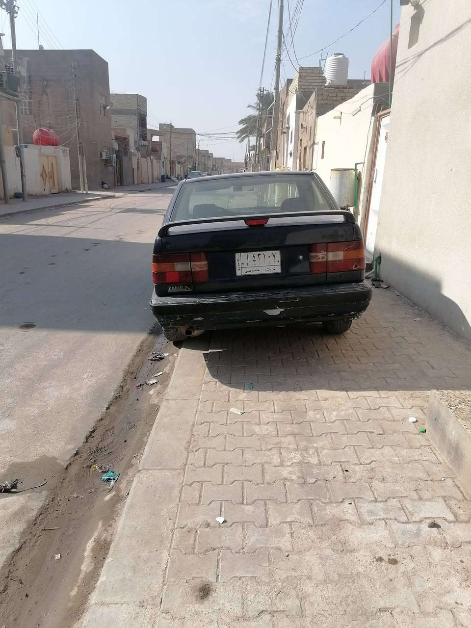 سلام عليكم فالفو البيع موديل 93 محرك كورله وبيهه راعي مداور ثاني يوم  لسعر 17 وبيهه مجال مكاني نجف رقم ***********
