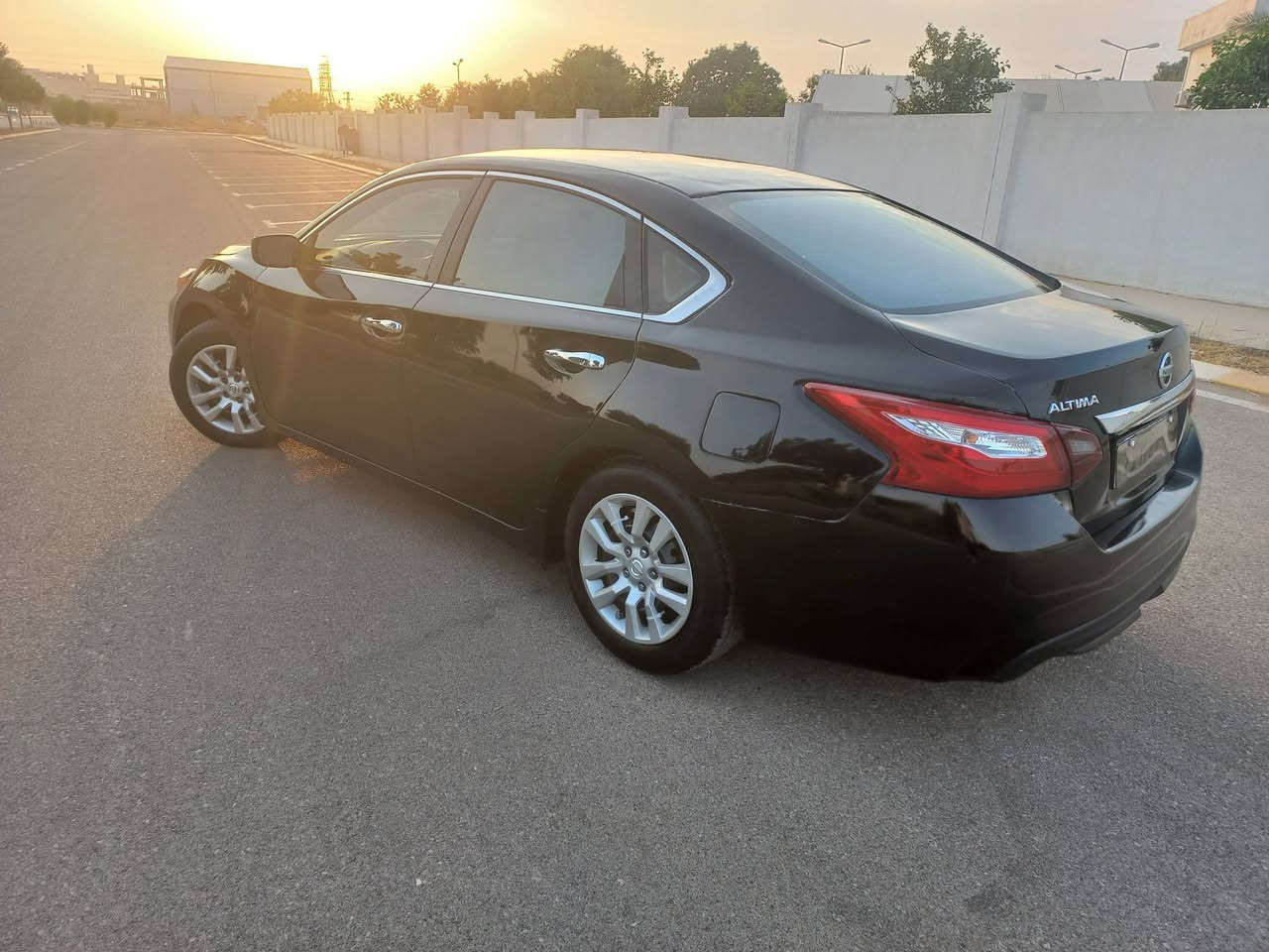 نيسان التما موديل ٢٠١٧ موصفات SR سياره كلشي بيها جديد كير برد موديل ٢٤ شادلها سياره نضيفه بيها كم قطعه صبغ ابيع احزام بدون دواخل  سبب شخوط صابغي سياره نضيفه ورقم وصدر كوله جديد السعر ٩٢ وبيها مجال بسيط العنوان كلار
***********
نيسان التما موديل ٢٠١٧ موصفات SR سياره كلشي بيها جديد كير برد موديل ٢٤ شادلها سياره نضيفه بيها كم قطعه صبغ ابيع احزام بدون دواخل  سبب شخوط صابغي سياره نضيفه ورقم وصدر كوله جديد السعر ٩٢ وبيها مجال بسيط العنوان كلار

