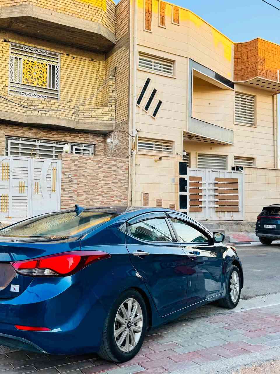 سلام عليكم 

الانتراء 2016 للبيع

بيها قطعتين صبغ فقط
 
رقم بابل تحويل موباشر 

السياره نضيفه من كير ومكينه وحداديه 
وتبريد ثلج 

مكينه 1800 دوش  لا تبخير ولا تنقيص 

السياره نص فول 

ماعيزه شي 

تخم تاير جديد داعميه اماميه جديده مازدات جدد استوني مشتريهن 

ويل كب السياره  

ماعيزه اي شي وكامله وحاهزه  

مكان السياره كربلاء المقدسه

***********

