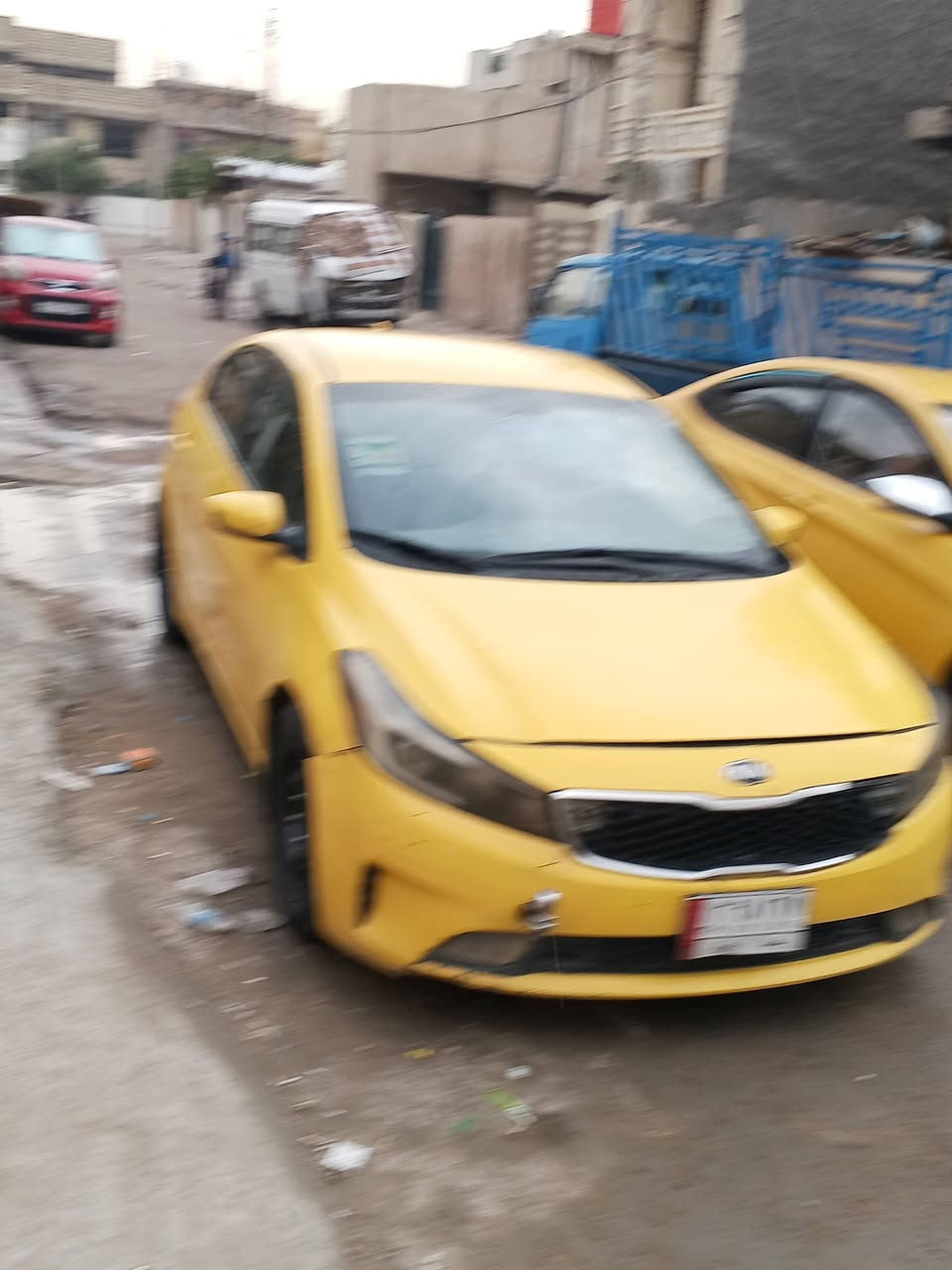 السلام عليكم سياره فورتي للبيع وارد امريكي موديل 2017 سياره نظيفه مصبوغه على ايدي جانت لون اسود صبغتها اصفر صدر امامي خلفي جديد كير تبريد مكينه خير من الله تخم تاير السياره ب اسمي  تحويل ثاني يوم ليبل واحد بدون ايرباك حادثها من امريكا بخشم البنيد رقم بغداد لاغرامات مطلوبه ولاهيئه
السلام عليكم سياره فورتي للبيع وارد امريكي موديل 2017 سياره نظيفه مصبوغه على ايدي جانت لون اسود صبغتها اصفر صدر امامي خلفي جديد كير تبريد مكينه خير من الله تخم تاير السياره ب اسمي  تحويل ثاني يوم ليبل واحد بدون ايرباك حادثها من امريكا بخشم البنيد رقم بغداد لاغرامات مطلوبه ولاهيئه 
مكاني بغداد بياع شرطه الخامسه السعر 95 وبيها مجال
***********
