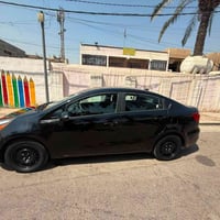 كيا ريو موديل 2017  وارد امريكي محرك 1600 Gdi ماشيه 95 استعمال شخصي بأ...