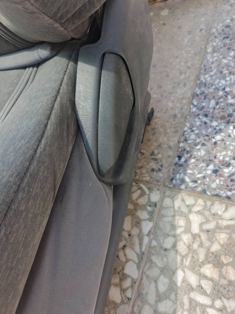 السلام عليكم تخم حاويةمارك كرسته شيزر كربلائي يشتغل عله العضم كله مكاني نجف السعر ١٤٠ الف نهايته ***********
