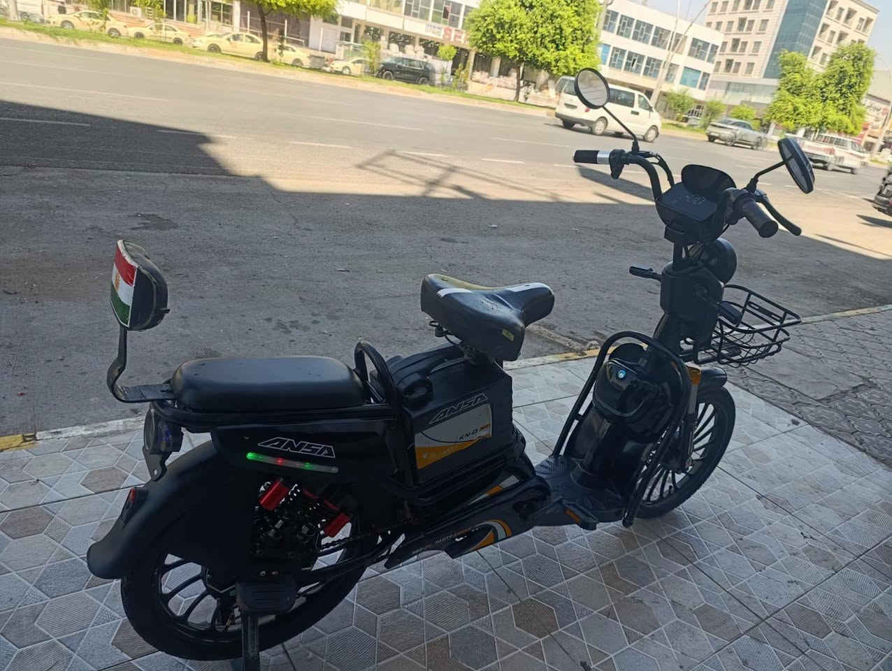 ماطور شحن حجم 20 فول نظافه بطاريات كبار بشرط بلوتوث سرعه 60 مكان اربيل هفلان سعر 315الف ومجال
*********** وتس اب
ماطور شحن حجم 20 فول نظافه بطاريات كبار بشرط بلوتوث سرعه 60 مكان اربيل هفلان سعر 315الف ومجال
