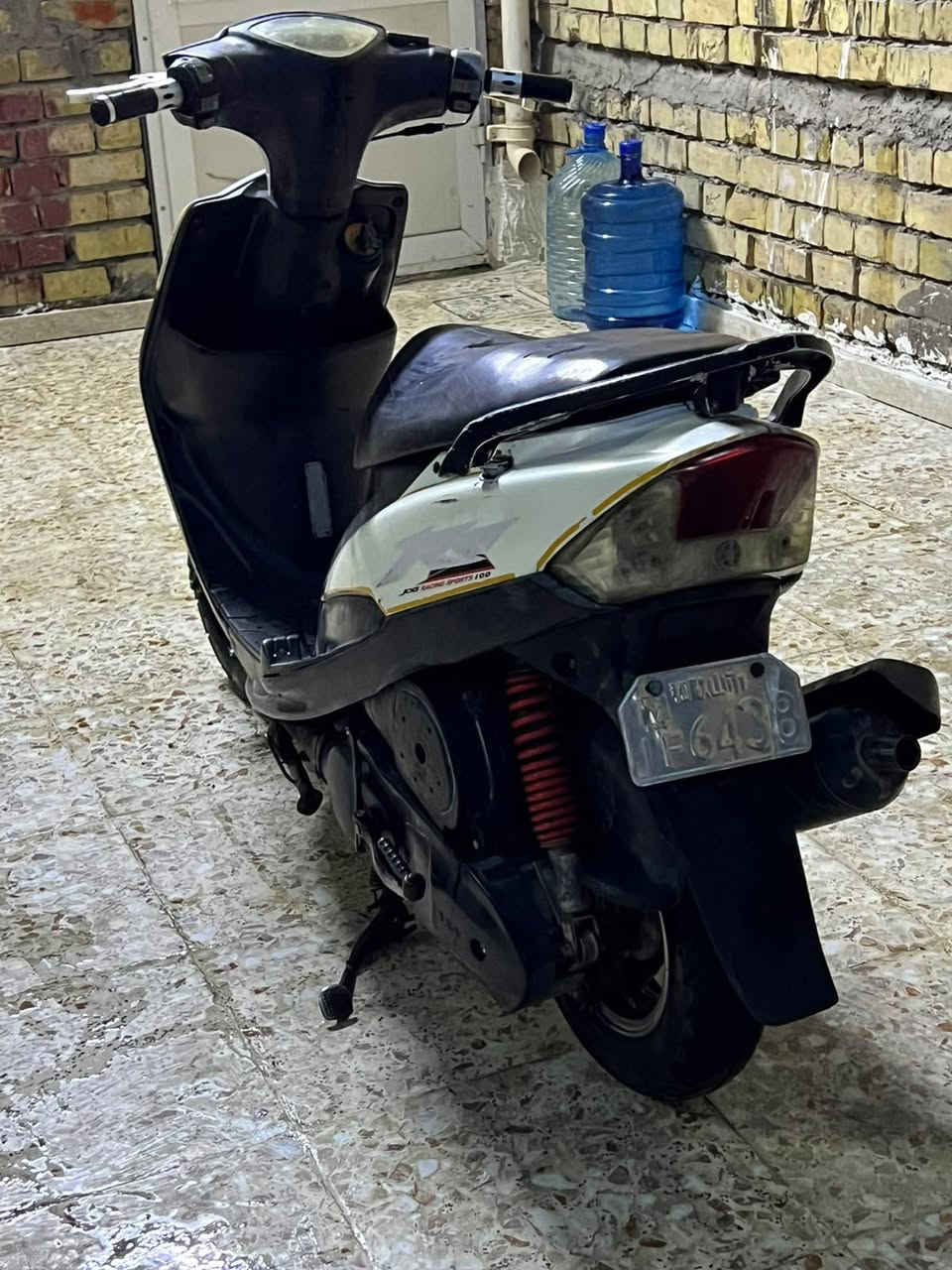 ماكس عدلة • ٤٩ • سلف هندر