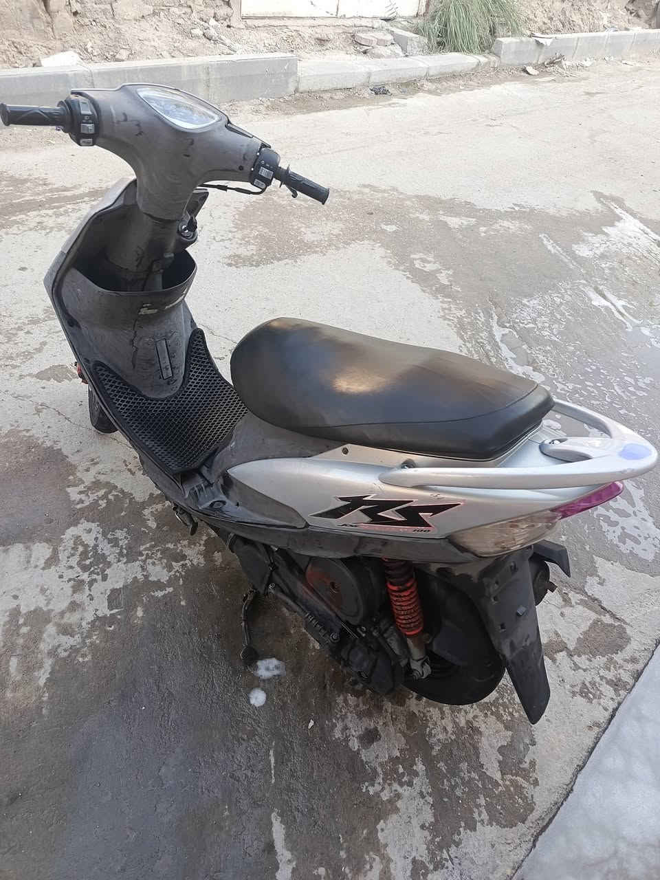 ماكس عدله حاويه اقل شهر طالعه جديده كلش 50 بلاد برغي مامفتوح جاهزه مابيه اي نقص سعرها خاص ***********ناصريه مركز
