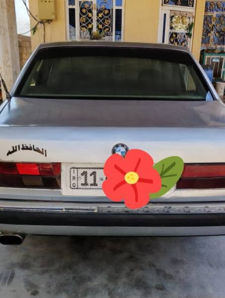 بي ام موديل ٩٢ رقم بغداد دولي سنويه الى ٢٠٢٨ هزه شهر ٨ سنة ٢٧ ياله تستحق صبغ عام جماليه محرك تبريد شغال قطعتين حداديه داخل تاير كهربائيات كفاله سعر ٤٠ المكان صويره ت*********** وبيه مجال للطيبين الموشراي لايكسر حلال الناس خل يعبر المنشور
