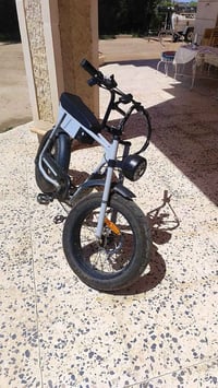 دراجة شحن • بطارية ليثيوم • دسكات مخلصه