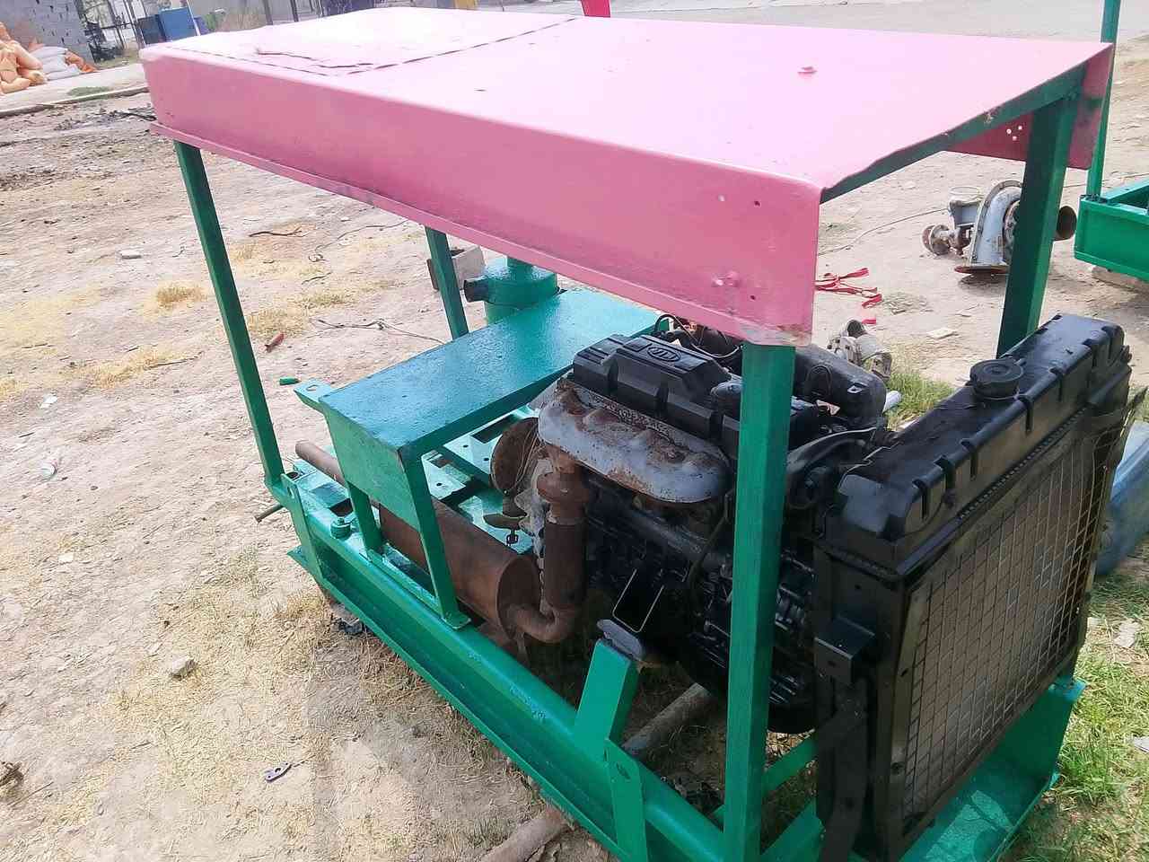 للبيع محرك كيا 3000 شغال عل فحص المكان بغداد التاجيات 
***********
