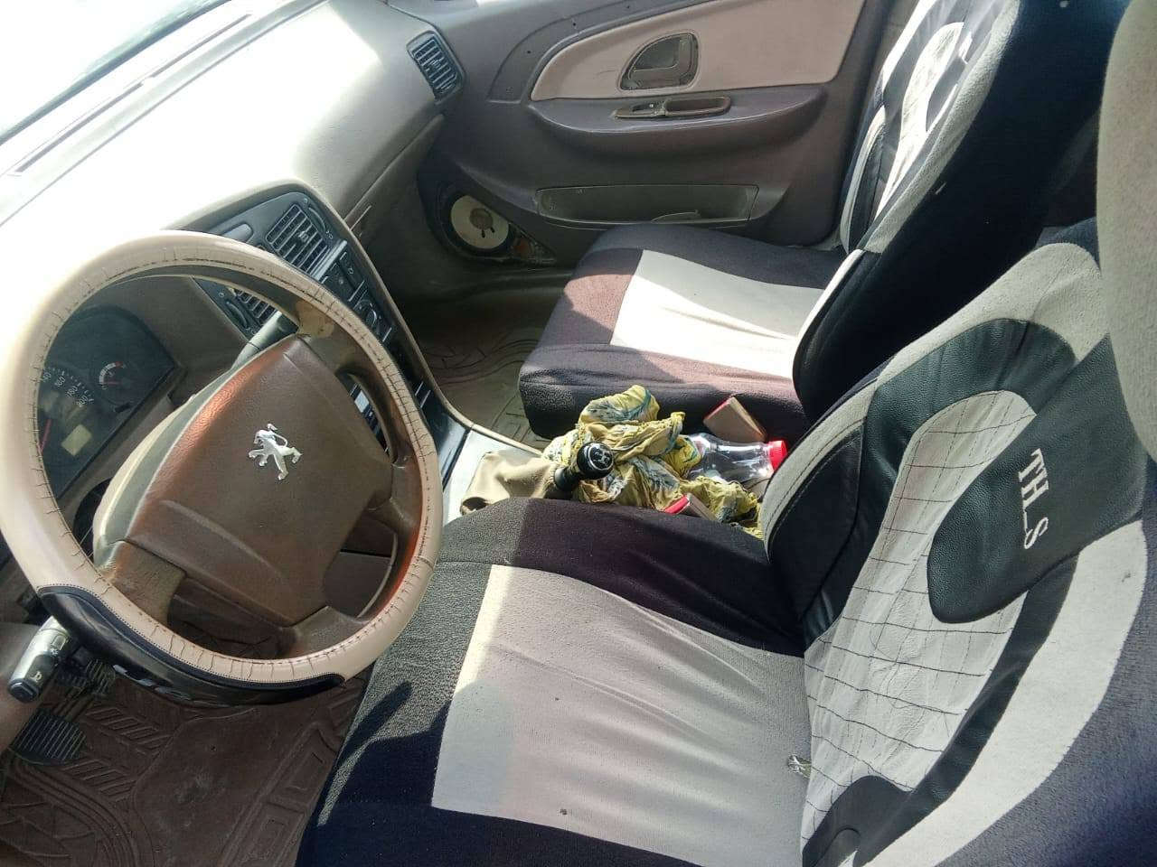 بيجو ٢٠١٣ • نضيفه • بدون تحويل