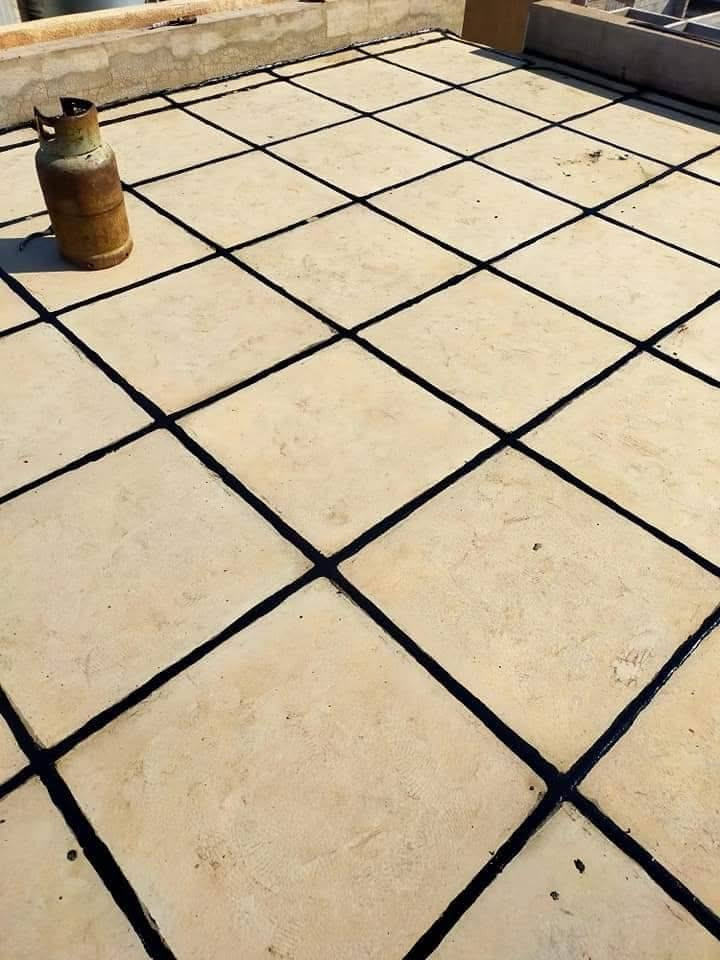 سلام عليكم..من رخصة الآدمن 
اسطة ماستيك..قلع الماستيك القديم وإضافة ماستيك جديد بمستوى الاشتايگر غلق المسامات التي ينفذ منها الماء بأجود أنواع الماستيك أي استفسار إتصال  واتساب *********** احمد

